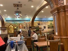 大堂-清真·玛丽亚新疆菜主题餐厅(浙江中路店)