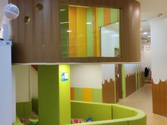-婴智贝佳蒙特梭利早教托育中心(杨浦店)