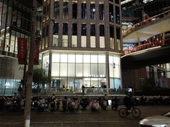 -喜茶(上海北外滩来福士店)