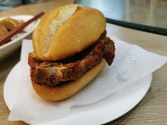 -滋味满屋美食坊(上海街店)