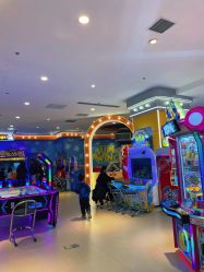 -乐多星球潮玩中心(沈阳嘉里城店)