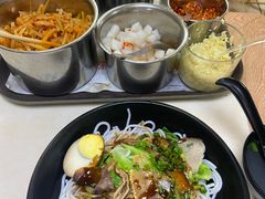 -莫老爷·正宗桂林米粉(南油店)