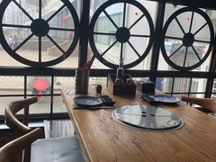 靠窗位-鹤一烤肉自助餐厅(中关村店)