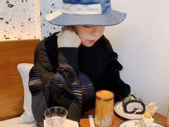 -Line 咖啡(石厦花园店)