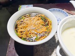 红汤阳春面-南京大牌档(三阳广场苏宁店)