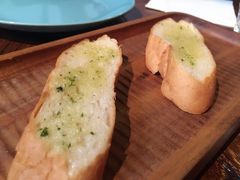 香蒜面包-Amanda餐厅(长乐路店)