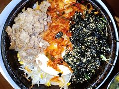 泡菜五花肉拌饭-京尚道韩式美食屋(海甸岛店)