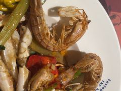 -四海一家自助餐(益田假日广场店)