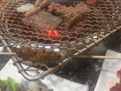 -啊美丽炭火烤肉(滑翔一店)