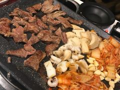 -八色五花肉(新村2号店)