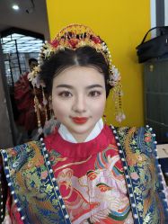 -黑马婚纱摄影