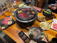 -陇璟烧肉酒场(友谊阳光城店)