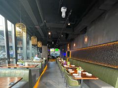 自助取餐区-MARU玛露音乐餐厅(前滩世贸店)