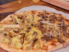 -I HOLIC艾豪丽披萨(KKone店)