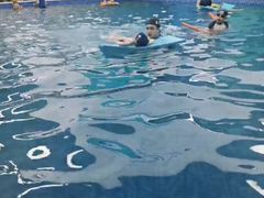 -Swim斯卫姆国际儿童游泳中心(红博中央公园店)