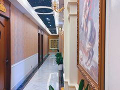 -尚足影院式足疗·住宿·美食(解放碑店)