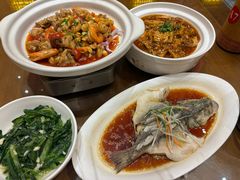 -钵家大院·地道湖北菜(江夏·大花岭店)