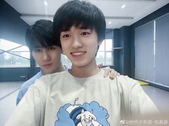 -红宝石·鲜奶小方(万航店)