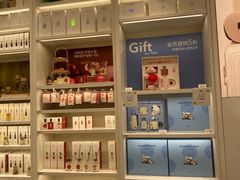 -上海世纪汇广场