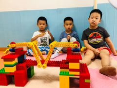 -哈奋儿童科技营乐高托班机器人(闲林校区)