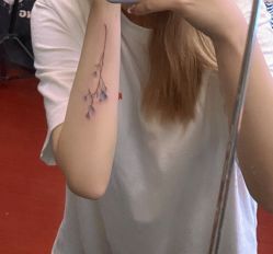 -明星刺青·洗纹身
