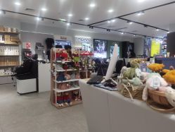 -国际蓝孩(万象天地店)