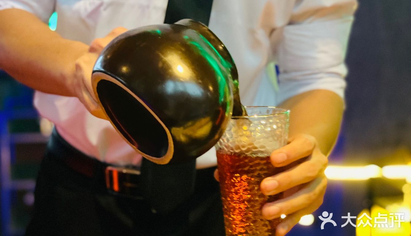 怎么知道我都爱！终于等到猪肚鸡和成都火锅拼锅咯