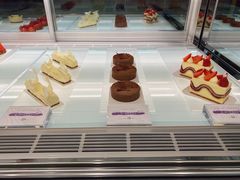 -潮一不贰·法式甜品·生日蛋糕·西式简餐(外滩店)