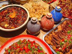 -泥糊破店小酒馆·团建聚餐(南京西路店)