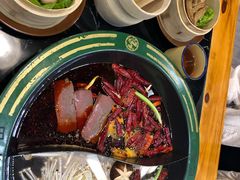 -巴隆门重庆老火锅(太湖路店)