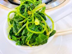 -渝君重庆火锅(嘉宾路店)