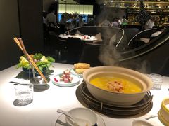 -领鲜天下·焗海鲜·花胶鸡(天目里店)