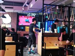 大堂-新疆烧烤王(广灵店)