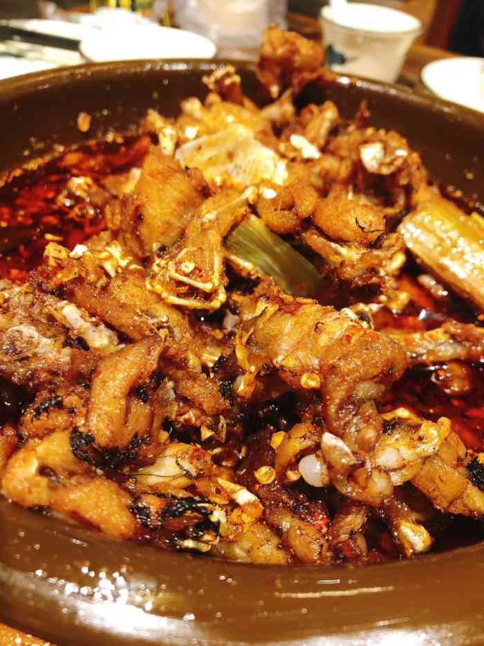 重庆盆盆菜(花果园店)-"三个人一起去的,位置相对比较好找,m2栋.