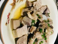 香芋蒸排骨-饭桌故事·血鸭湘(荣宝华店)