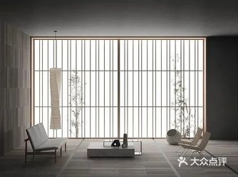 在建筑师和室内设计师的创意指导下，结合了几何抽象、单