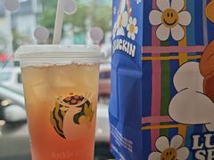 -瑞幸咖啡(光大国际贸易中心店)