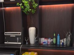 -小邓专业采耳馆(延安西路店)