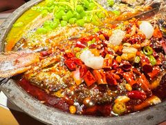 -鸣记脆皮烤鱼·海鲜烤鱼(三八广场店)