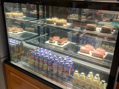 面包甜点陈列柜-西西弗书店·矢量咖啡(新光天地店)
