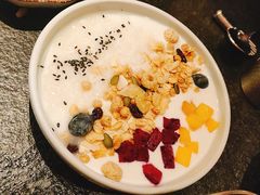 米釀鲜果酸奶-丝路金桃·新疆菜(徐汇店)