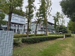 -奔驰上海利星(七宝店)