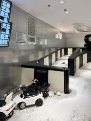 -MINI MARS 脚下的城市乐园·餐饮·派对(静安江宁店)