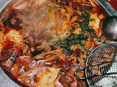 -老王全牛宴·鲜牛肉牛杂火锅(总店)