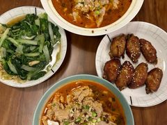 -爱的果实月嫂育婴师(世纪东方店)