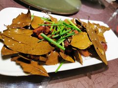-镜泊湖酒家(兴华街金鼎店)