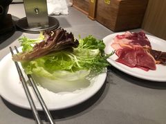 -山焱·炭火自助烤肉(周浦万达店)