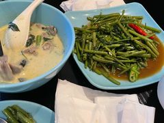 绿咖喱-URBAN SOI Thai Kitchen乐泰料理(长乐路店)