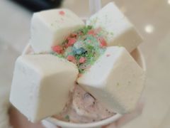 草莓芝士蛋糕冰淇淋-DQ·蛋糕·冰淇淋(科华王府井店)
