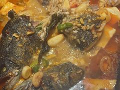 -里岛烤鱼(东港凯虹广场店)